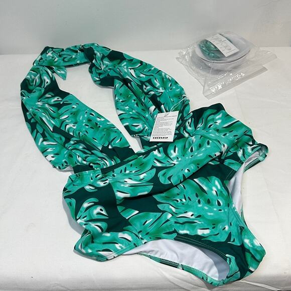 COCOSHIP Other - NWT! COCOSHIP Cadet Blue & Green One Piece Backless Sexy Swimsuit Size XL